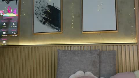 isa_montiel online show from April 19, 8:11 pm