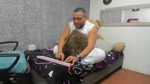 isa_x18 online show from April 17, 5:10 am