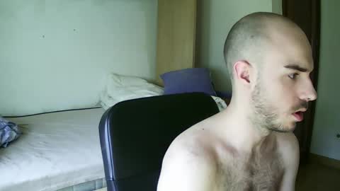 Snapshot of isaac99c chatting on February 26, 12:38 pm Isaac99c online show from February 26, 12:38 pm