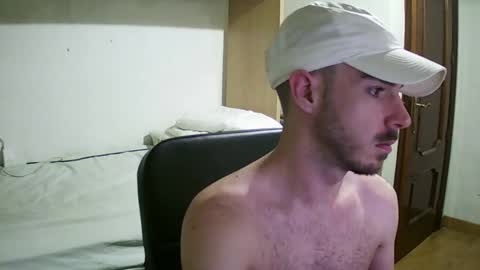Snapshot of isaac99c chatting on January 26, 6:16 pm Isaac99c online show from January 26, 6:16 pm