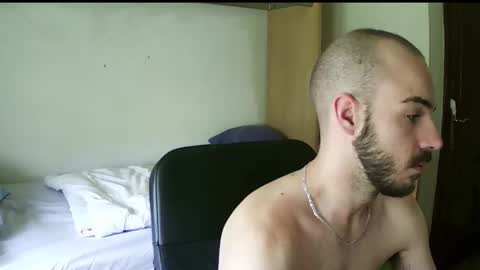 Snapshot of isaac99c chatting on September 26, 12:02 pm Isaac99c online show from September 26, 12:02 pm