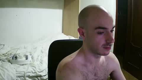Snapshot of isaac99c chatting on February 16, 10:10 pm Isaac99c online show from February 16, 10:10 pm