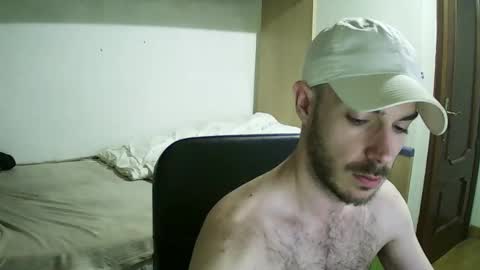 Snapshot of isaac99c chatting on March 12, 7:14 pm Isaac99c online show from March 12, 7:14 pm