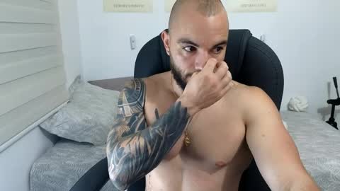 Isaac carter online show from April 13, 10:52 am