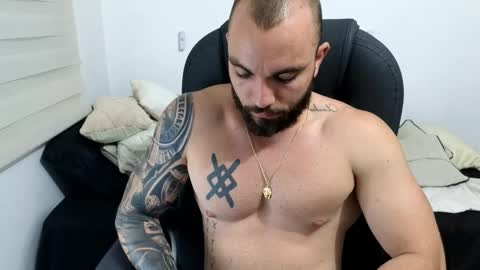 Isaac carter online show from March 6, 12:42 am