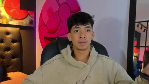 Snapshot of isaac_cryston chatting on September 18, 8:24 pm isaac_cryston online show from September 18, 8:24 pm