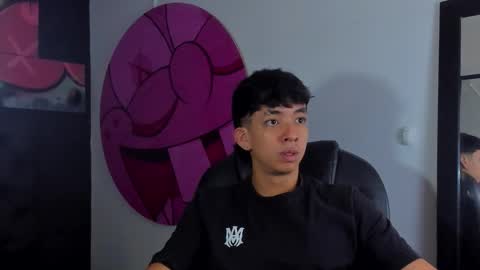 Snapshot of isaac_cryston chatting on September 8, 7:57 pm isaac_cryston online show from September 8, 7:57 pm