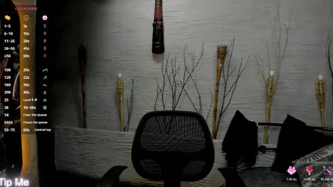 isaac_grimm online show from April 18, 8:09 pm