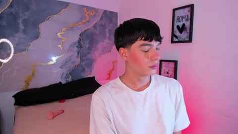 Isaac Kurtt online show from November 25, 8:29 pm