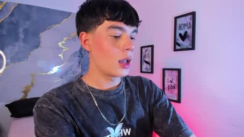 Isaac Kurtt online show from November 24, 8:07 pm