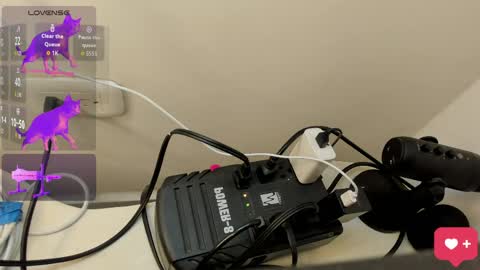 isaac online show from April 2, 11:11 pm