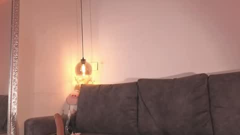 Isabela online show from April 18, 11:56 am