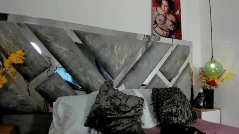 Mommy Isa online show from April 10, 12:32 pm