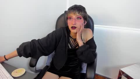 Snapshot of isabelcortezz chatting on September 11, 9:49 pm Isabel Cortez online show from September 11, 9:49 pm