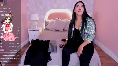 isabella__milf online show from May 28, 7:23 pm