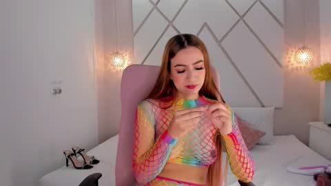 Isa  online show from March 26, 4:12 pm