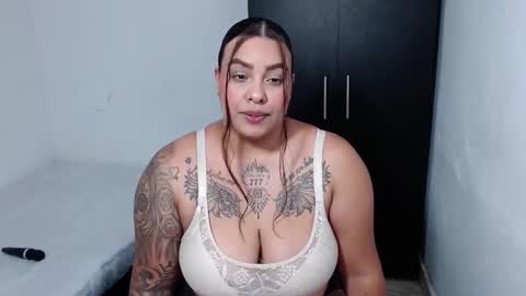  estefania online show from November 28, 1:24 am