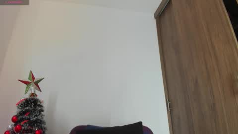  Isabel Lopez online show from December 19, 9:54 pm