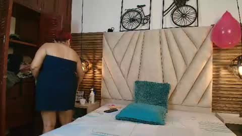isabella_luxet online show from July 2, 12:32 pm