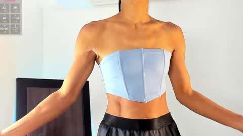 Isabella online show from December 14, 9:13 pm