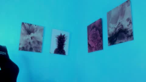 isabella online show from January 8, 6:03 pm