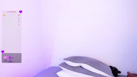 isabellaa_1 online show from June 11, 1:49 am