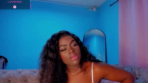    v online show from January 16, 10:30 pm