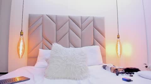 isabellafoox online show from March 30, 5:13 pm