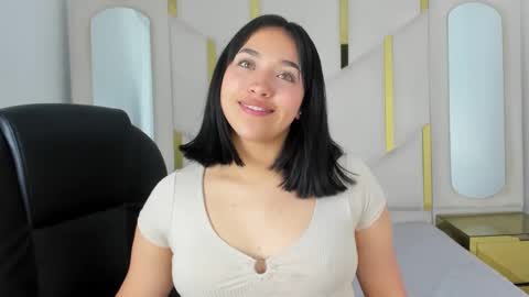 Snapshot of isabellrodriguez18 chatting on October 2, 3:49 am isabellrodriguez18 online show from October 2, 3:49 am