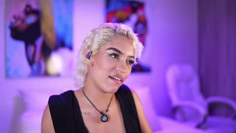 Isis online show from December 13, 12:09 am