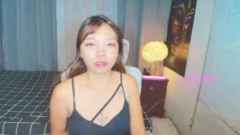 YOUR ISLAND GIRL WHO NAMED ALEXA online show from November 4, 12:17 pm