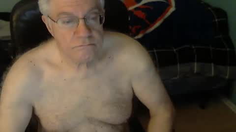 islesman22 online show from February 24, 10:26 am