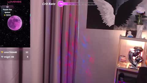 Rebecca online show from November 8, 7:11 am