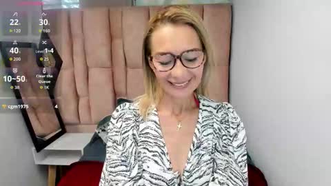 ISSA MILF online show from March 3, 2:13 pm