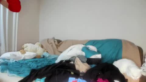 Issabelle online show from February 15, 6:26 am