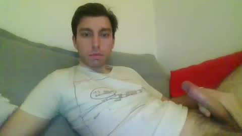 italian_boy_22 online show from February 10, 9:04 pm