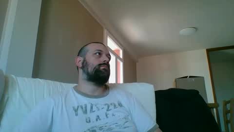 italianbigboy932 online show from May 23, 2:35 pm
