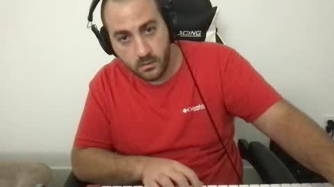 Valentino online show from December 30, 5:15 am