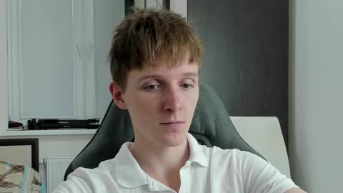 Ethan online show from November 8, 4:43 pm