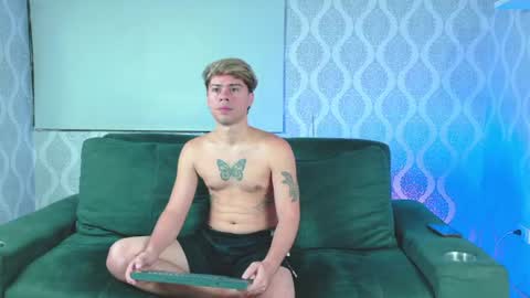 Ithan and Friends online show from August 2, 7:10 am