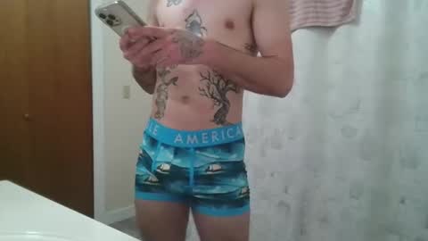 itskobe101 online show from February 4, 3:43 am