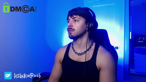 Itslukiepooh online show from November 16, 11:51 pm