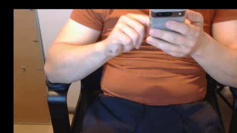 itsmealexp123 online show from April 2, 6:37 pm