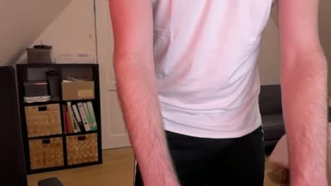 itsthat online show from May 30, 4:33 am