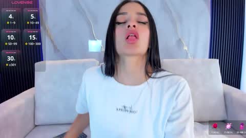 ivanna online show from October 8, 3:18 pm