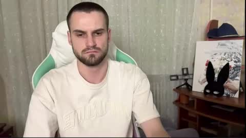 iveran online show from November 1, 9:25 pm