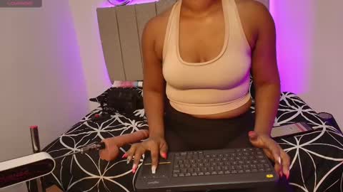 Ivette online show from March 7, 6:43 pm