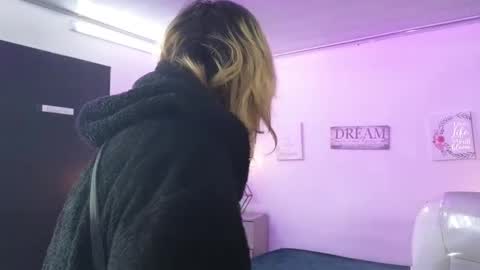 Ivonny online show from March 19, 11:59 am