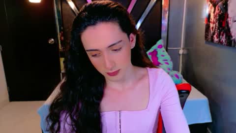 ivony giselle online show from March 5, 2:15 pm