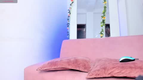 IVVY online show from February 26, 11:41 pm